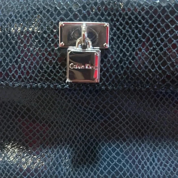 Calvin Klein crossbody - Picture 4 of 8